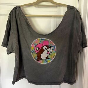 Buc-ee’s Cropped Graphic Tee XL – Tropical Floral Beaver Logo, Charcoal Gray